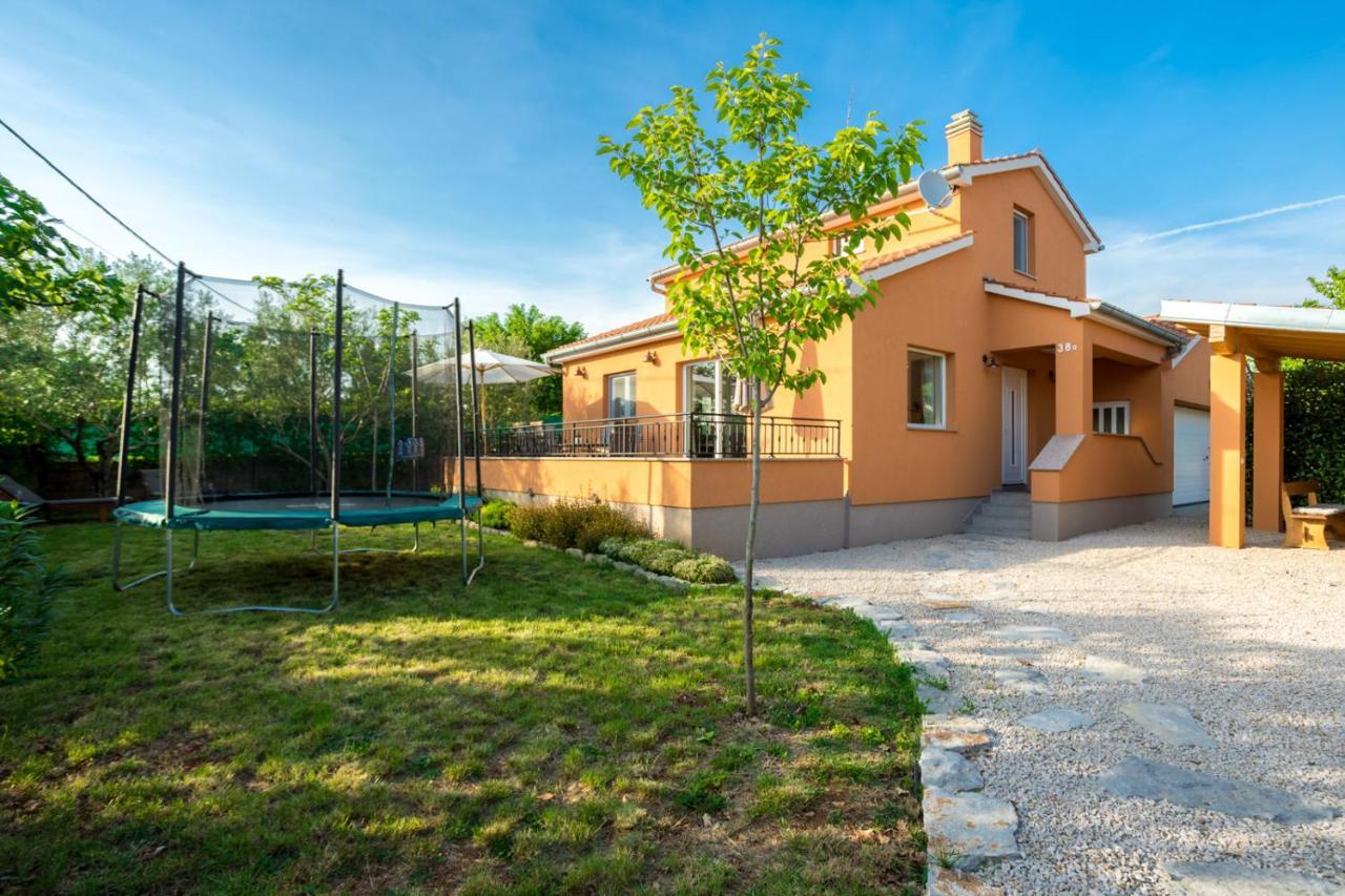 Holiday House Toici Nenadici  Екстериор снимка