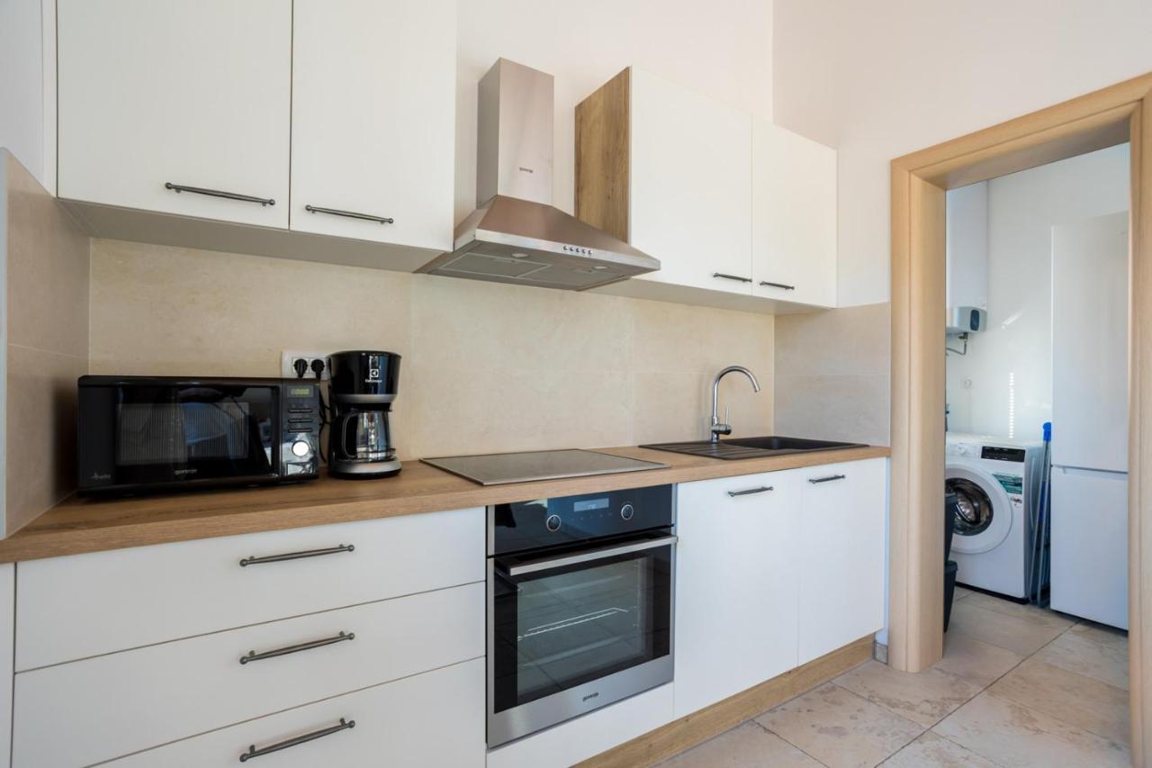Holiday House Toici Nenadici  Екстериор снимка